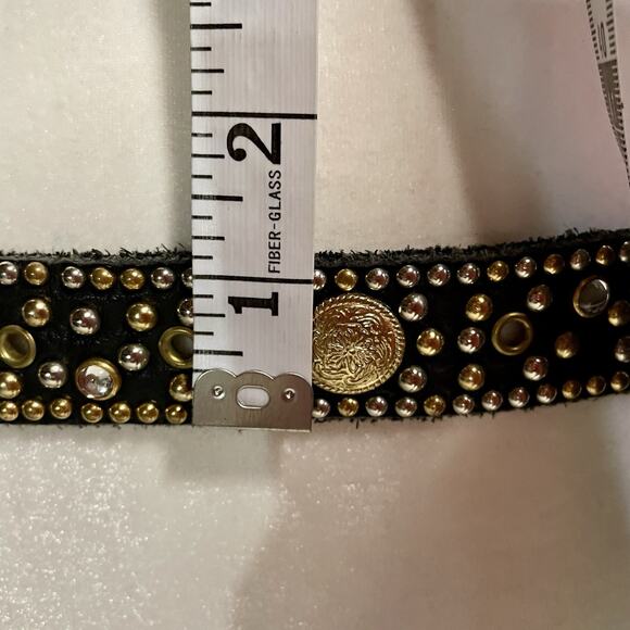 SAND CASTLE NY Belt S/M Black Leather Western Stud Engraved Buckle Vintage 80s - Picture 6 of 9